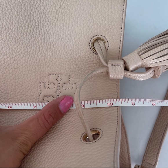 Tory Burch Light Nude Pink Bucket Bag Crossbody Purse - Picture 11 of 16